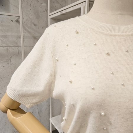 진주 장식 라운드 니트