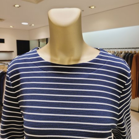 언밸런스 스트라이프 티셔츠