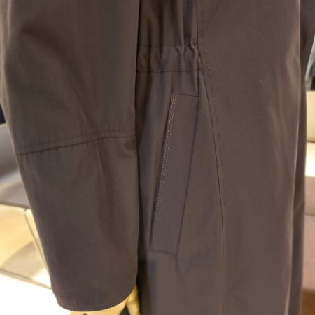 얇은 누빔안감 후드 롱점퍼