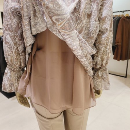 페이즐리 태슬리본 블라우스