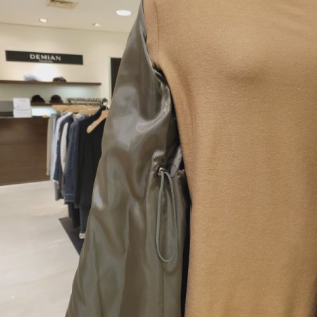 차이나 프릴카라 자켓