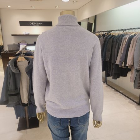 라쿤 모 혼방 기본 폴라니트