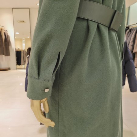 칼라 디테일 벨트 원피스