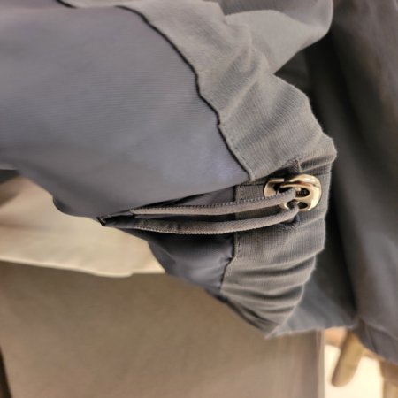 밑단스트링 스탠드카라 집업점퍼