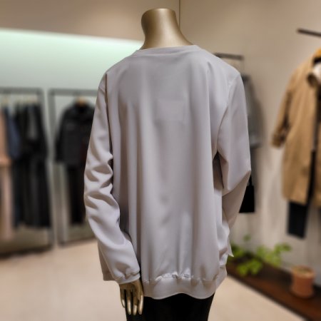 꽃원단배색 밑단트임 라운드 블라우스