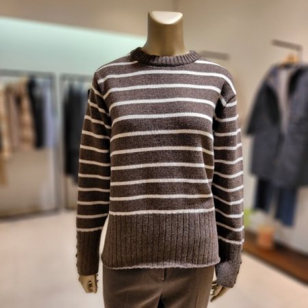 소매 단추장식 스트라이프 라운드 니트