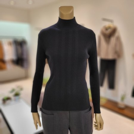 브이짜임배색 골지 반터틀넥 니트