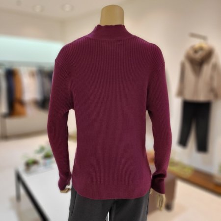 브이짜임배색 골지 반터틀넥 니트