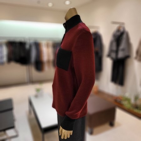 금장버튼 오픈형 터틀넥 골지 니트