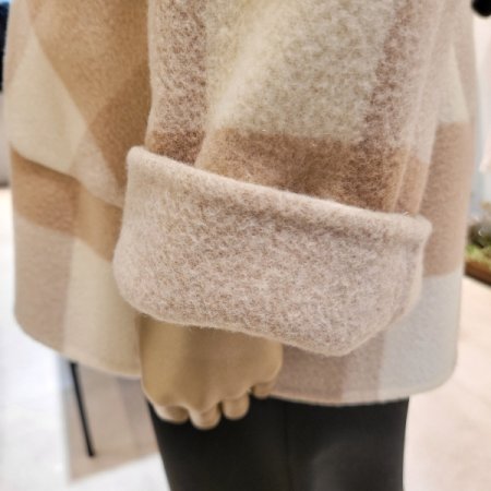 울캐시미어혼방 벨트 양면 하프코트