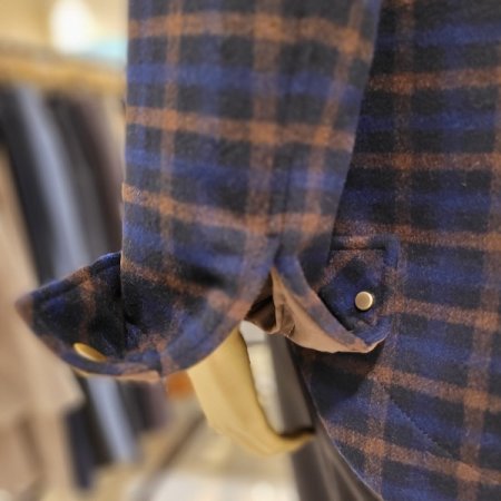 체크패턴 셔츠형 누빔 울혼방 재킷