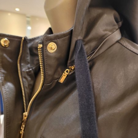 니트배색 지퍼탈부착후드 페이크레더점퍼