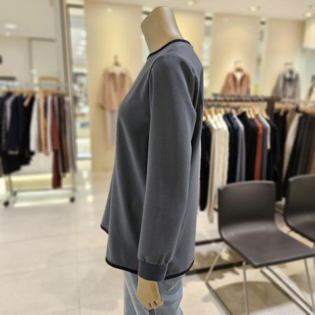 컬러배색 소매 시보리 블라우스