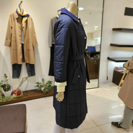 소매배색 벨트 누빔 롱코트