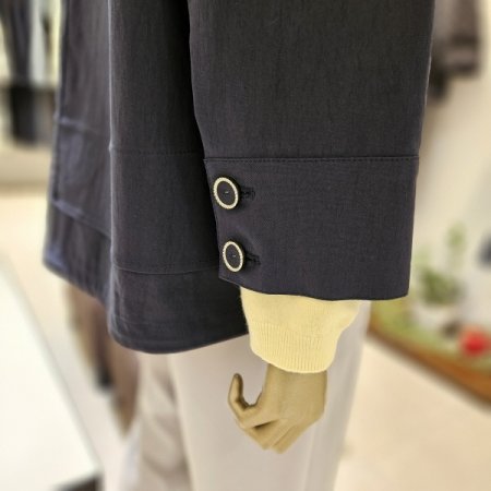 스탠드넥 스티치 재킷