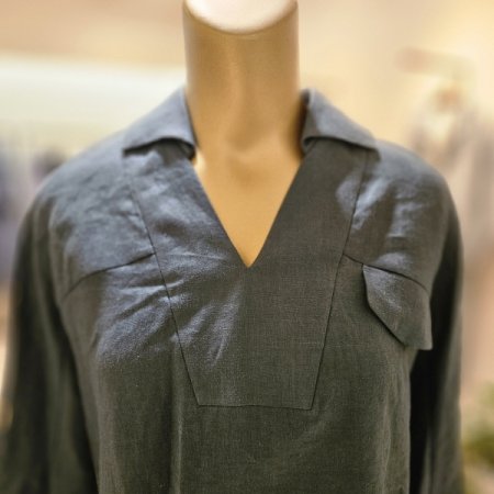 브이넥카라 마 블라우스