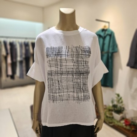 격자라인 프린팅 티셔츠