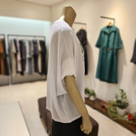 격자라인 프린팅 티셔츠