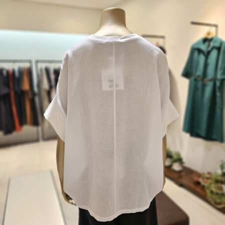 격자라인 프린팅 티셔츠