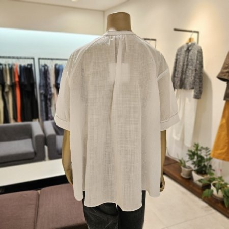 스티치 브이넥 반팔 블라우스