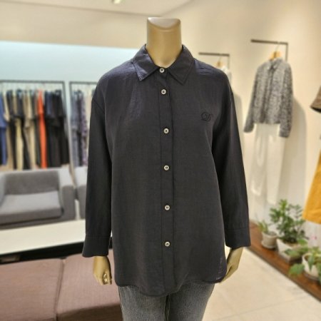 가슴 로고자수 마 긴팔 셔츠