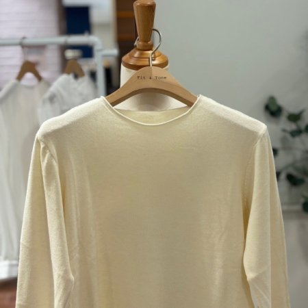 클로이 심플 니트