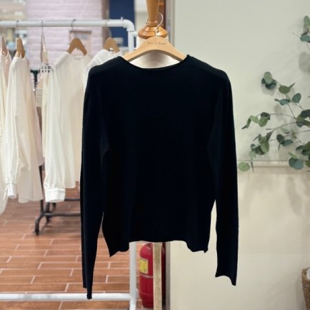 클로이 심플 니트