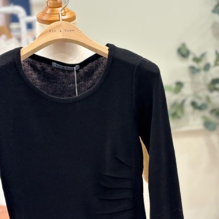 핀턱 언발 라운드니트