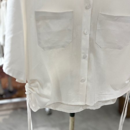 양포켓 셔링 카라셔츠