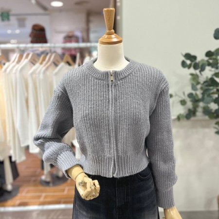 라운드 크롭 니트집업