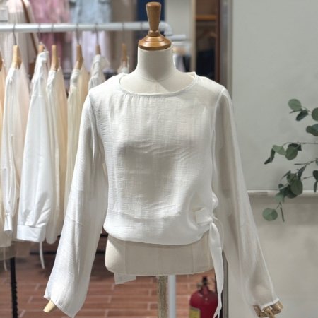 사이드리본 라운드블라우스