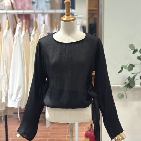 사이드리본 라운드블라우스