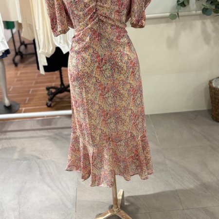 밑단프릴쉬폰원피스