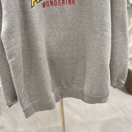 옐로우레터링기모맨투맨