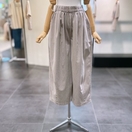 핀턱 피그먼트 팬츠