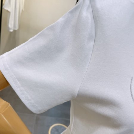 프린팅 라운드 티셔츠