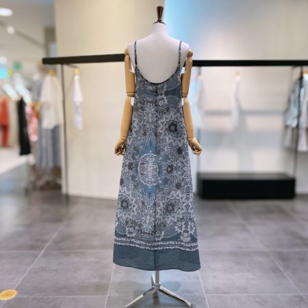 에스닉 슬리브 리스 원피스