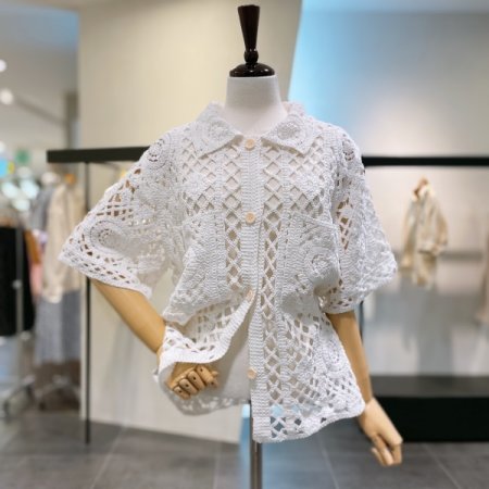 카라 레이스 가디건