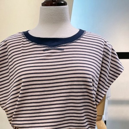 배색 스트라이프 티셔츠