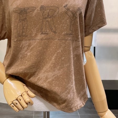 그래픽 반팔 티셔츠