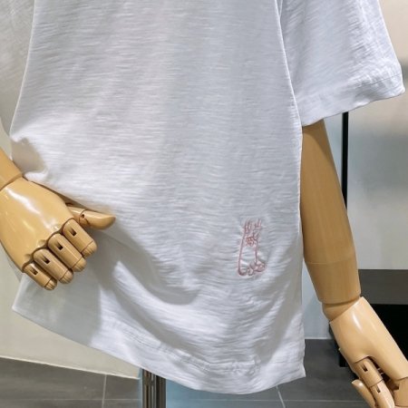 슬랍 자수 티셔츠