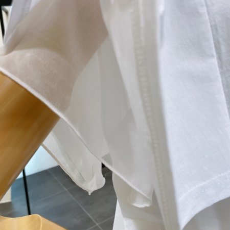 프릴 소매 티셔츠