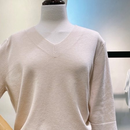 울믹스 브이 니트