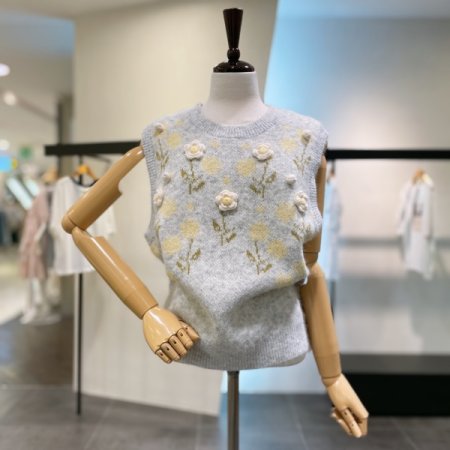 플라워 패치 니트 조끼