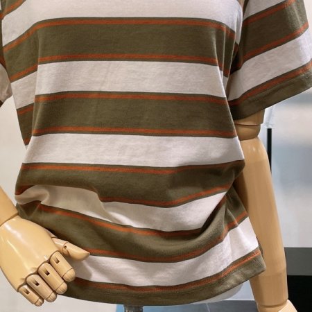 배색 스트라이프 티셔츠