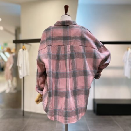 체크 볼륨 셔츠