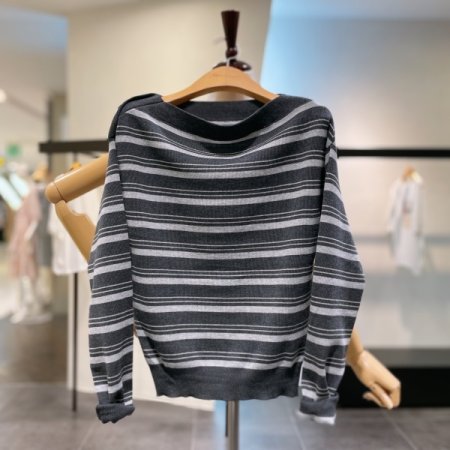 넥 단추 단가라 니트