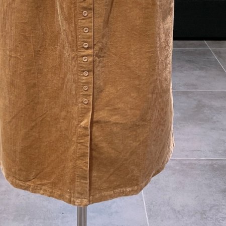 골덴 단추 스커트