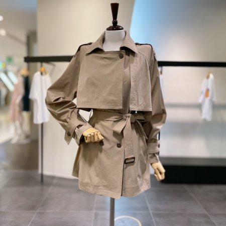 더블 하프 트렌치 코트