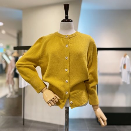 단추 포인트 가디건